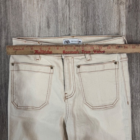 ZARA High Waisted Wide Leg Jeans Cream Tan Contrast Stitch Raw Hem Women US 4 - Picture 6 of 10